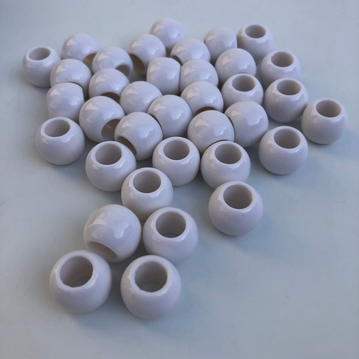 White Macrame Beads 15mm Round Barrel Plastic Resin Bead 10 Pieces