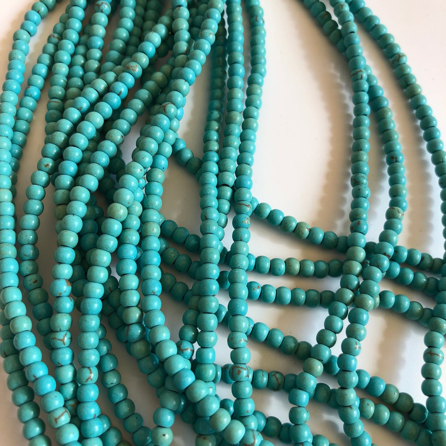 Turquoise Blue Beads Gemstone Beads 4mm Round DIY Jewellery Bead 37cm / 14" Strand Beads102pcs