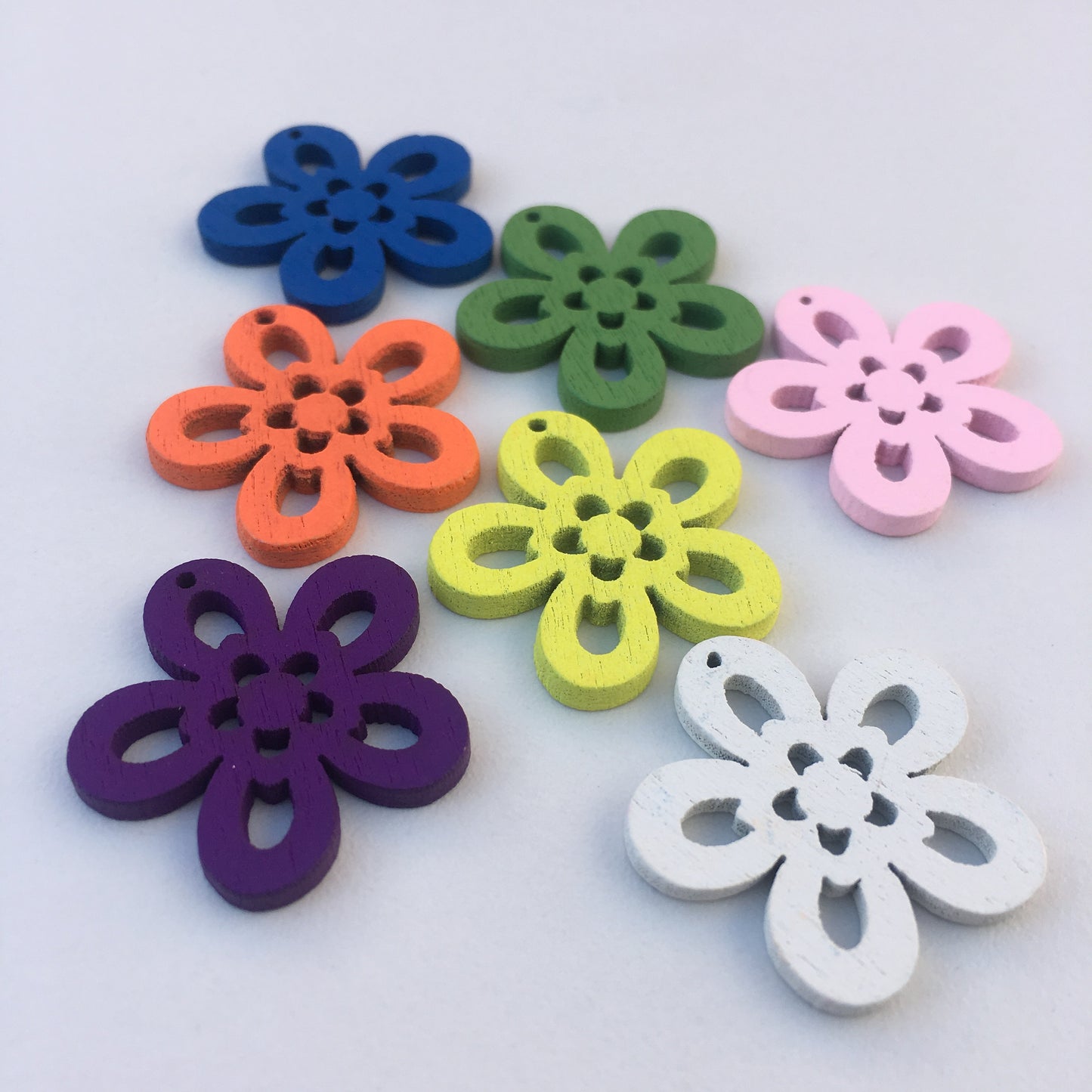 Wooden Floral  Flower Charms Petal Pendant 25mm Mixed Fun Colour Charm Children Craft DIY Jewellery Charms 25pcs