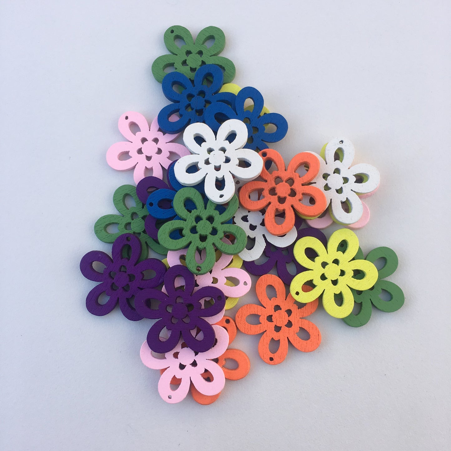 Wooden Floral  Flower Charms Petal Pendant 25mm Mixed Fun Colour Charm Children Craft DIY Jewellery Charms 25pcs