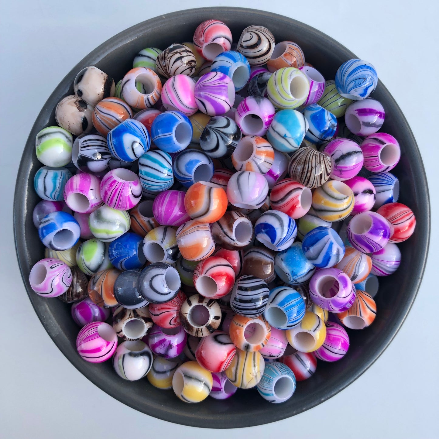 50X Mixed Multi Colour Marble Beads 10mm Round Macrame Beads Plastic Hydro Dip Bead