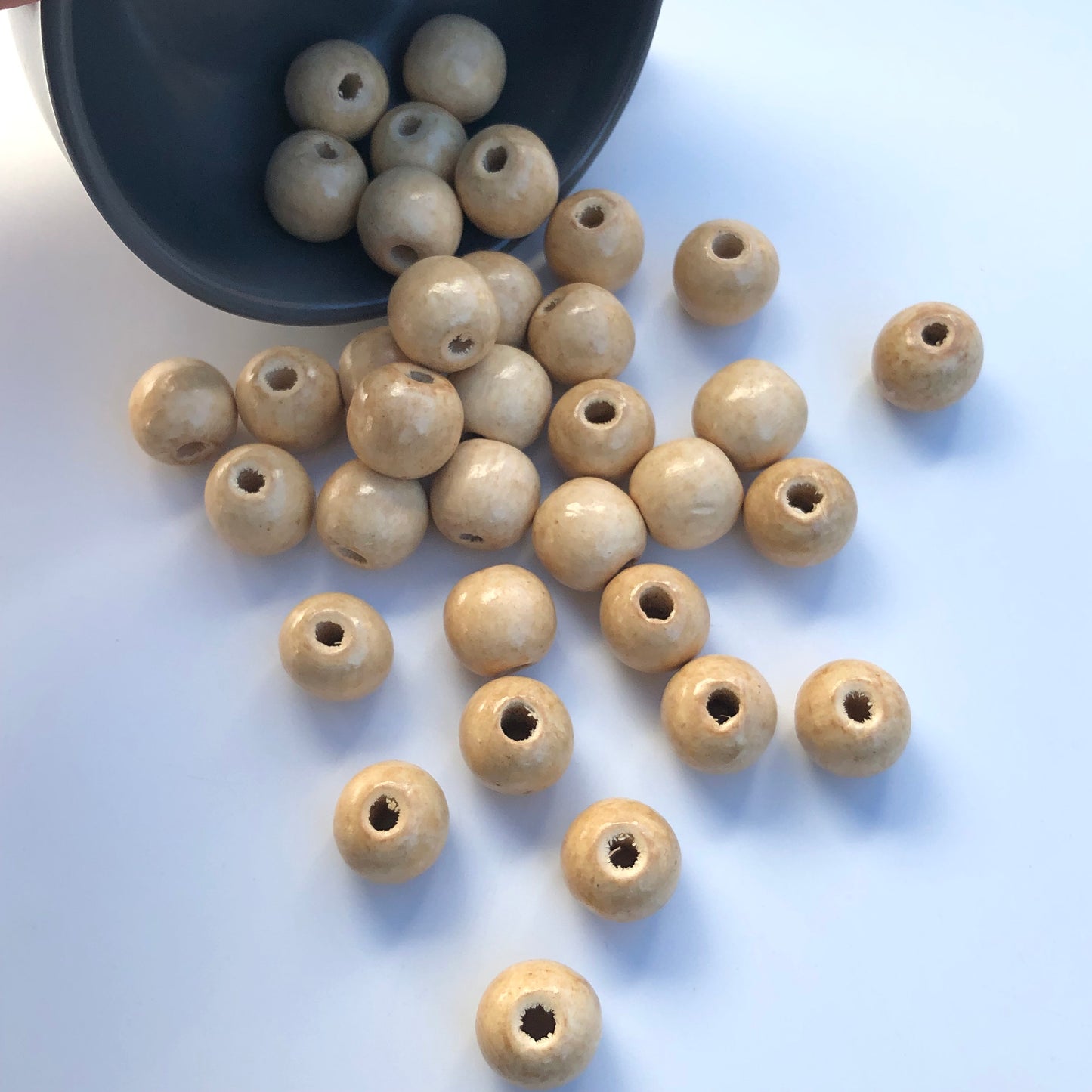 20X Antique Beige Wood Beads